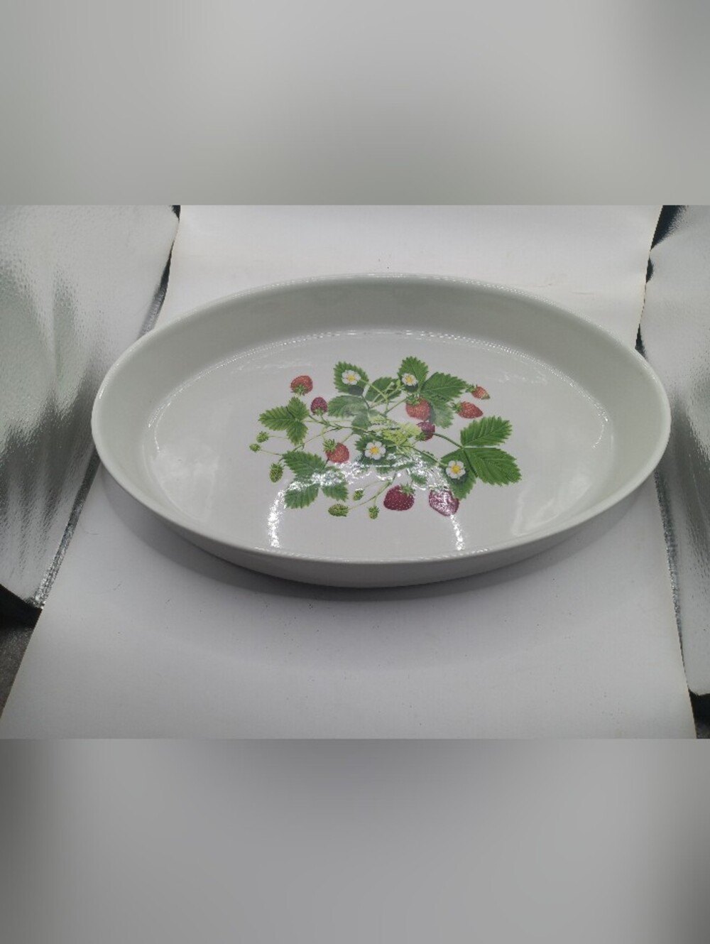 Portmeirion Summer Strawberries Oval Casserole Dish Platter